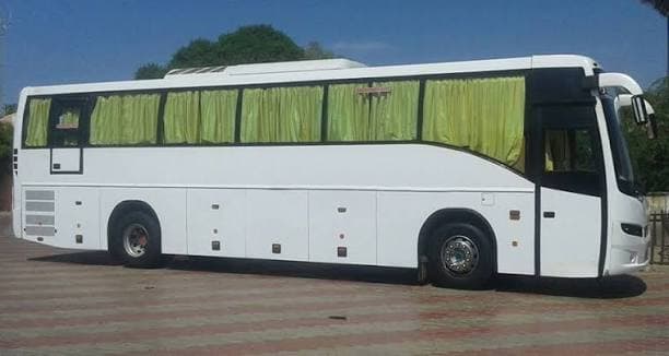 55-Seater Luxury Bus